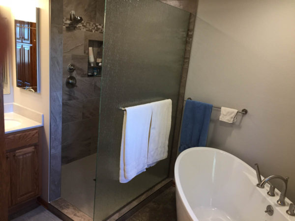 vander-linden-construction-grinnell-iowa-bathroom